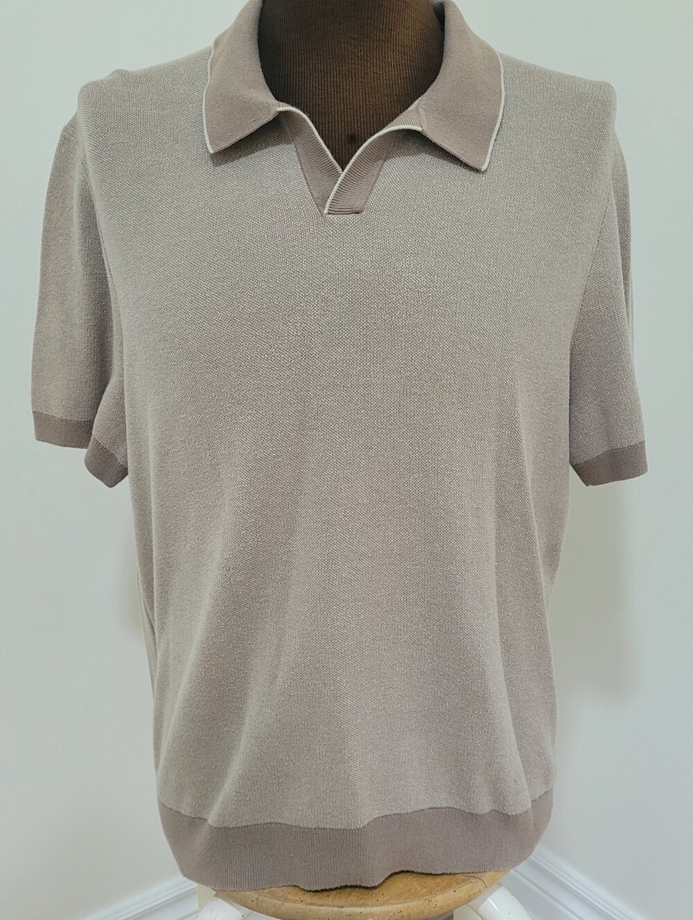 Banana Republic Men's 100% Cotton Short Sleeve Knit Polo Shirt Large Beige